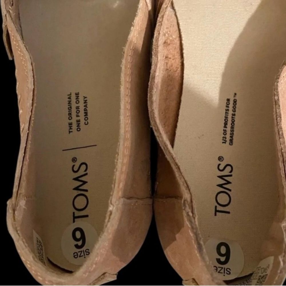 Women’s Toms suede comfort slip on loafers Blush shoes size 6 - Picture 8 of 9
